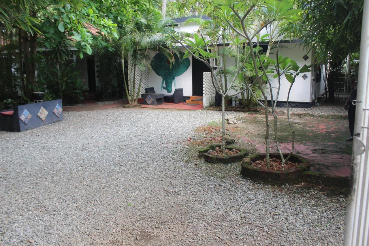 Апартаменти Mint Inside Garden Варкала Екстер'єр фото